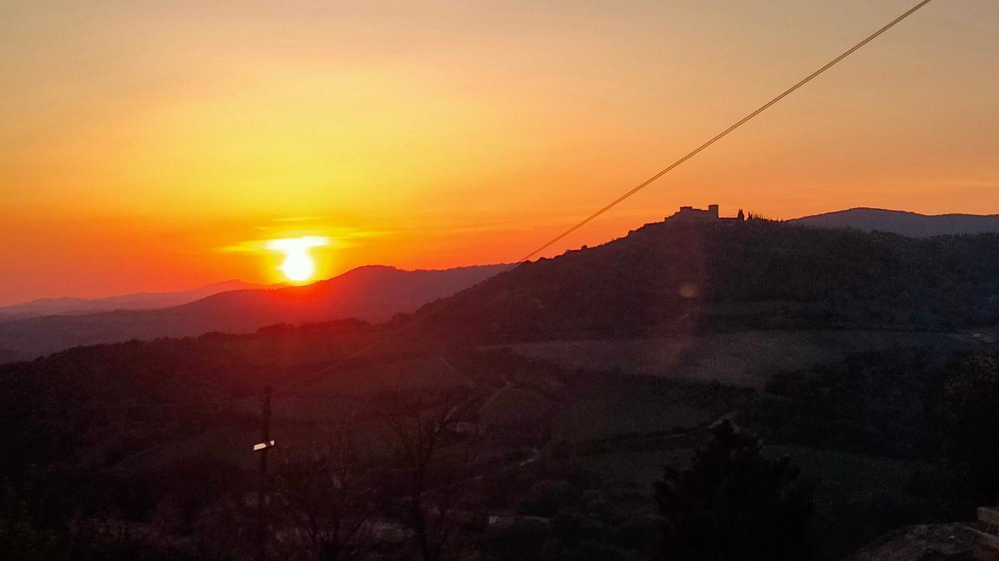 Agriturismo Grossola Castiglione d'Orcia Luaran gambar