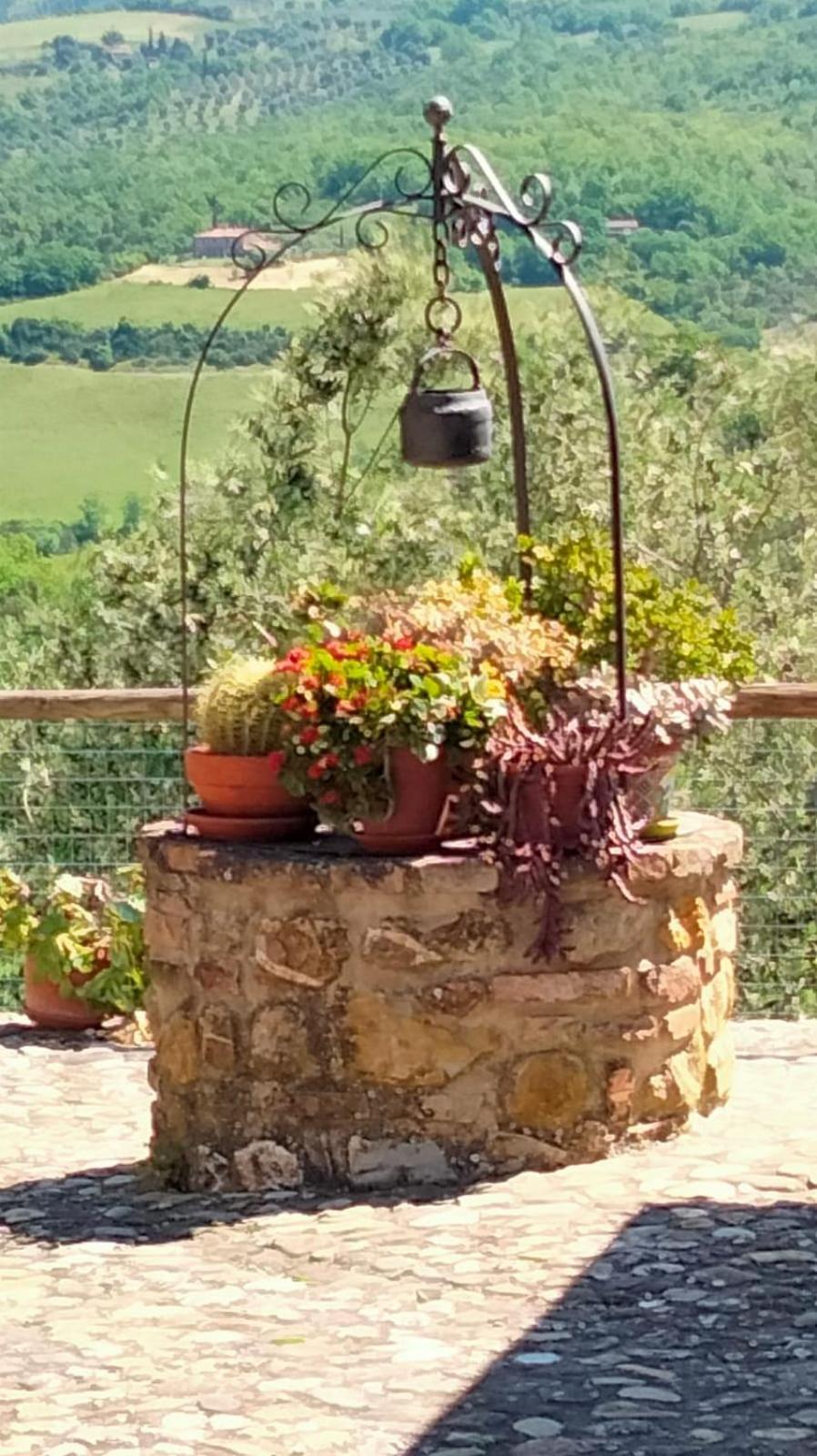 Agriturismo Grossola Castiglione d'Orcia Luaran gambar